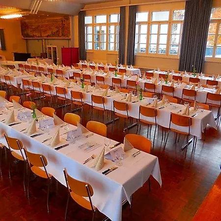 Hecht 2* Rheineck